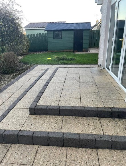 Patio and steps cleaned